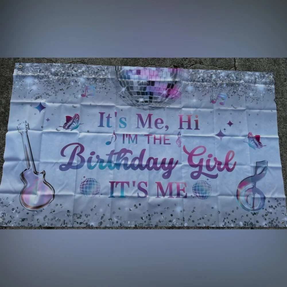 It’s me, I’m the birthday girl, it’s me backdrop